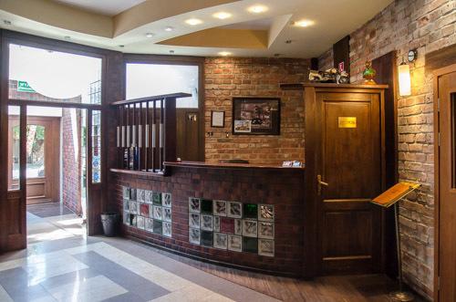 Amadeus Hotel Zielona Gora Esterno foto
