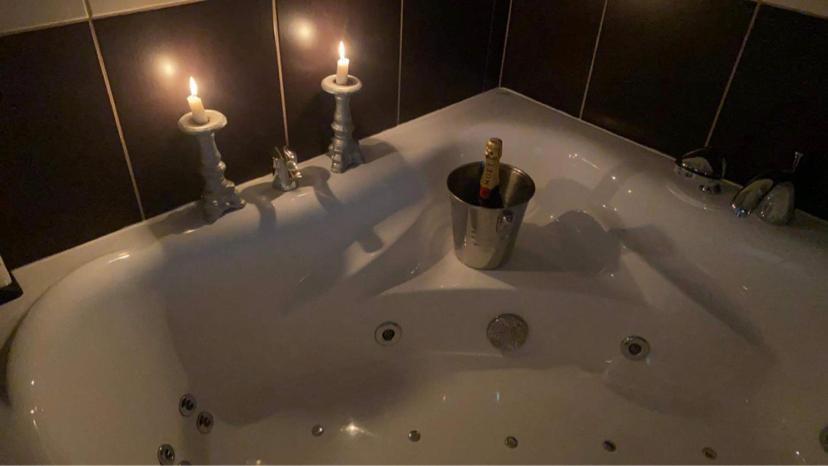 Amadeus Hotel Zielona Gora Esterno foto